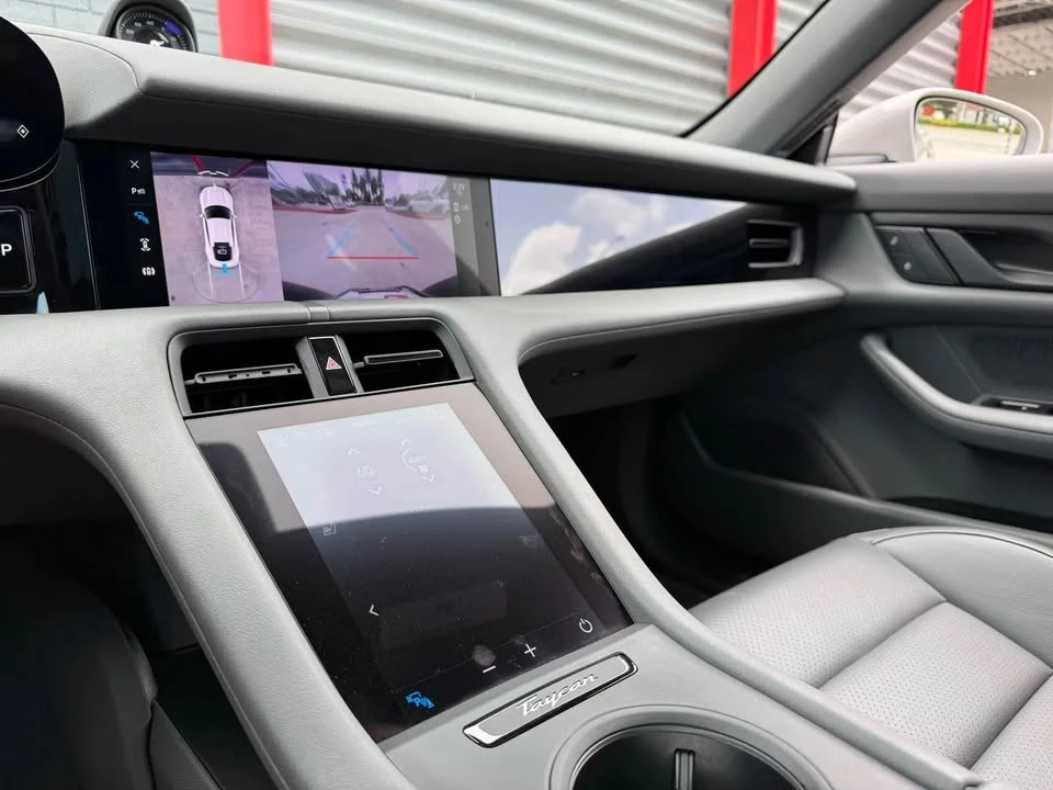 2023 Porsche Taycan - Image 17 of 18