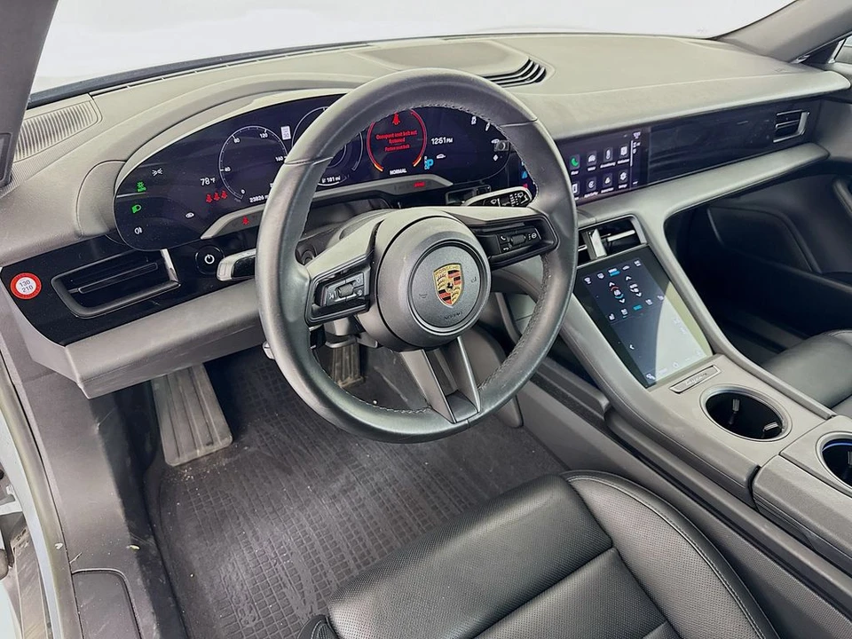 2023 Porsche Taycan 4 - Image 4 of 12