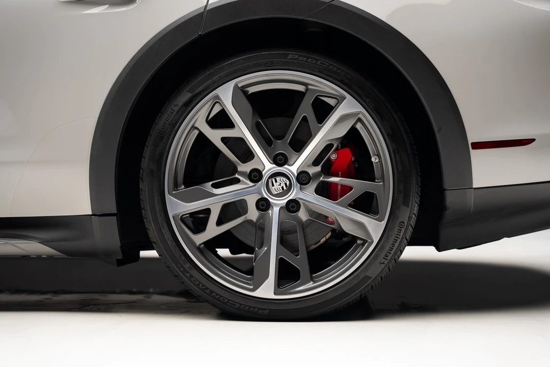 2023 Porsche Taycan 4S - Image 20 of 21