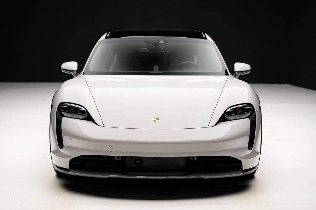 2023 Porsche Taycan 4S - Image 6 of 21