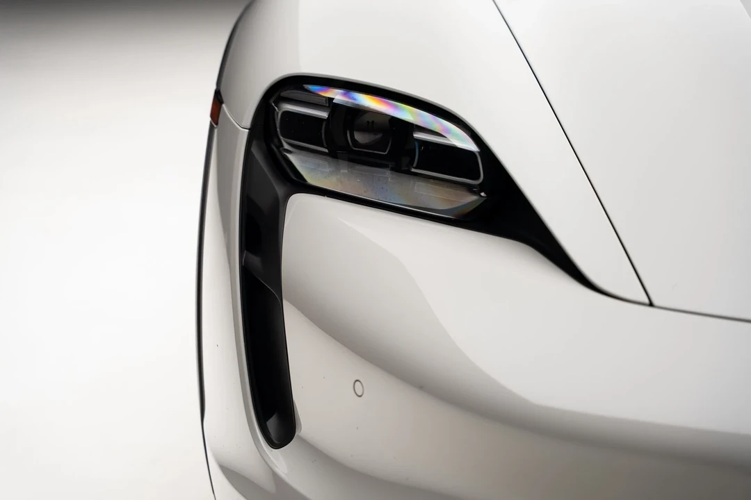 2023 Porsche Taycan 4S - Image 8 of 21