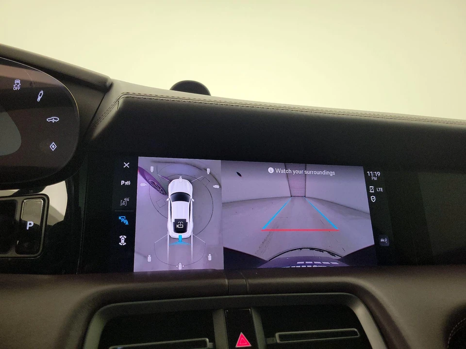 2023 Porsche Taycan 4S - Image 16 of 26