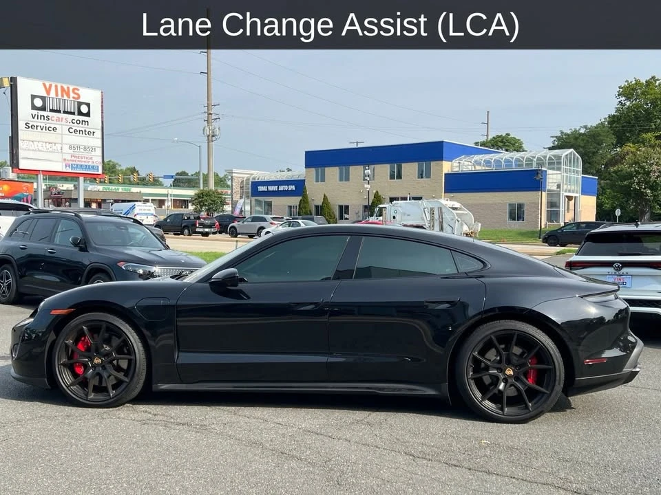 2023 Porsche Taycan GTS - Image 12 of 20