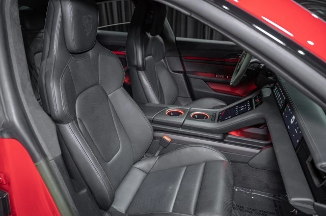 2023 Porsche Taycan GTS - Image 16 of 22