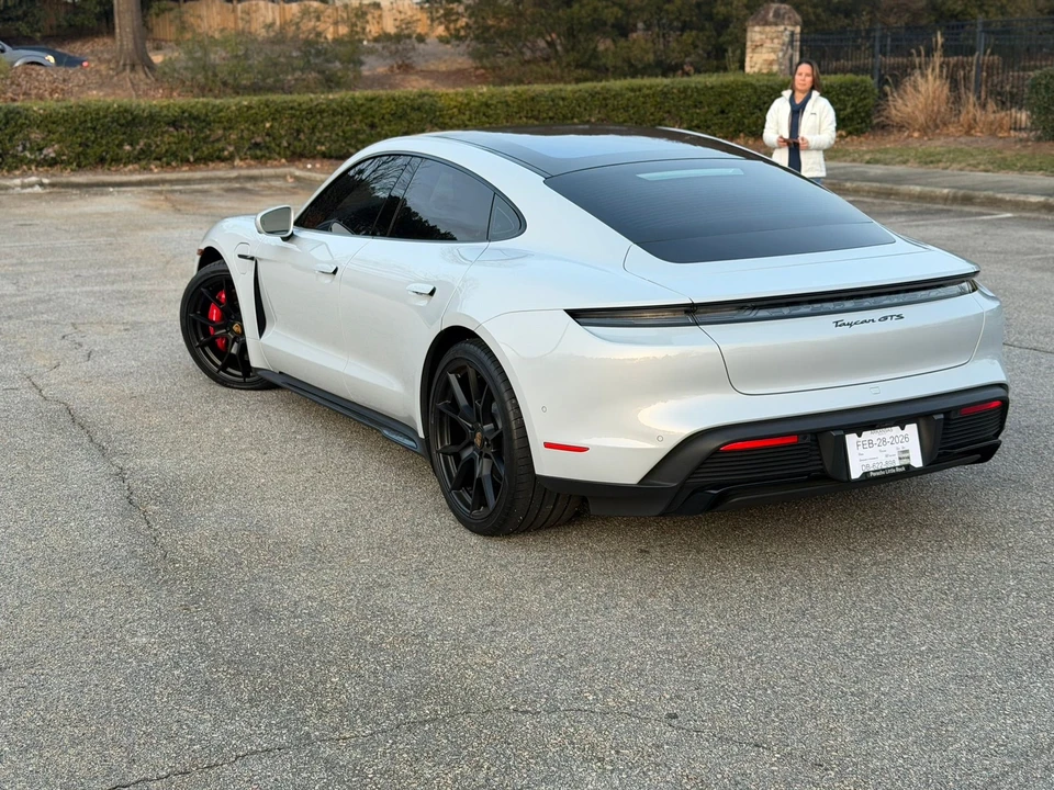 2023 Porsche Taycan GTS - Image 6 of 19