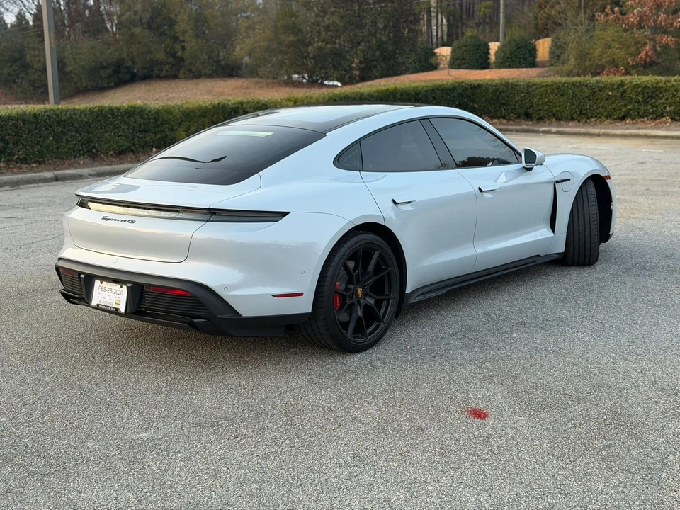 2023 Porsche Taycan GTS - Image 7 of 19