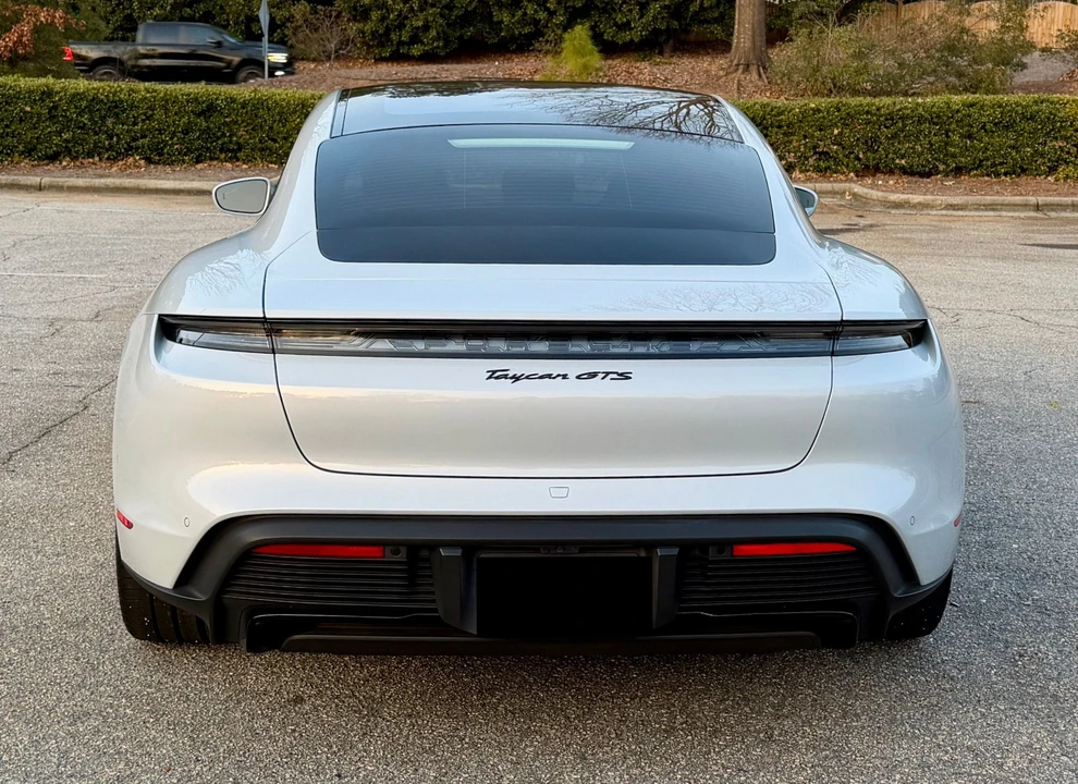 2023 Porsche Taycan GTS - Image 13 of 19