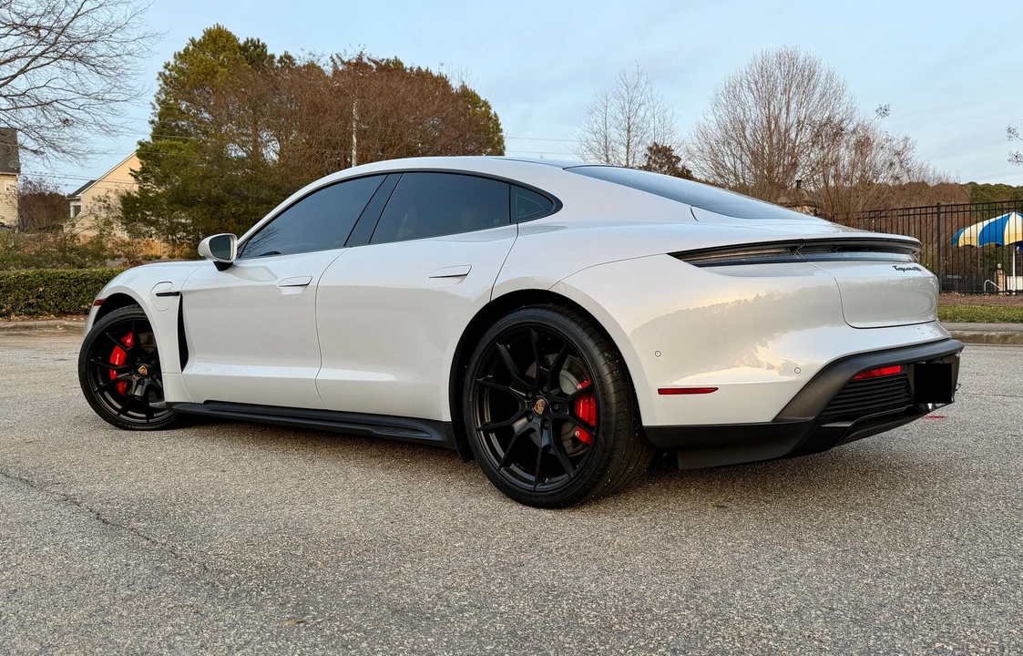 2023 Porsche Taycan GTS - Image 2 of 19