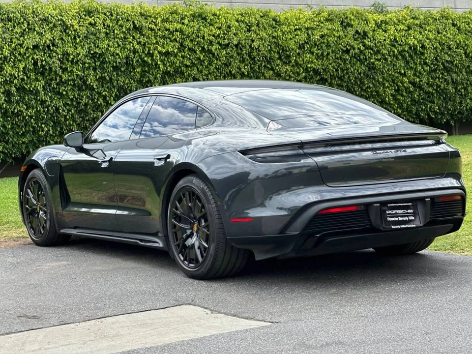 2023 Porsche Taycan GTS - Image 3 of 5