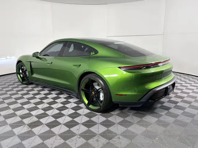 2023 Porsche Taycan GTS - Image 18 of 31