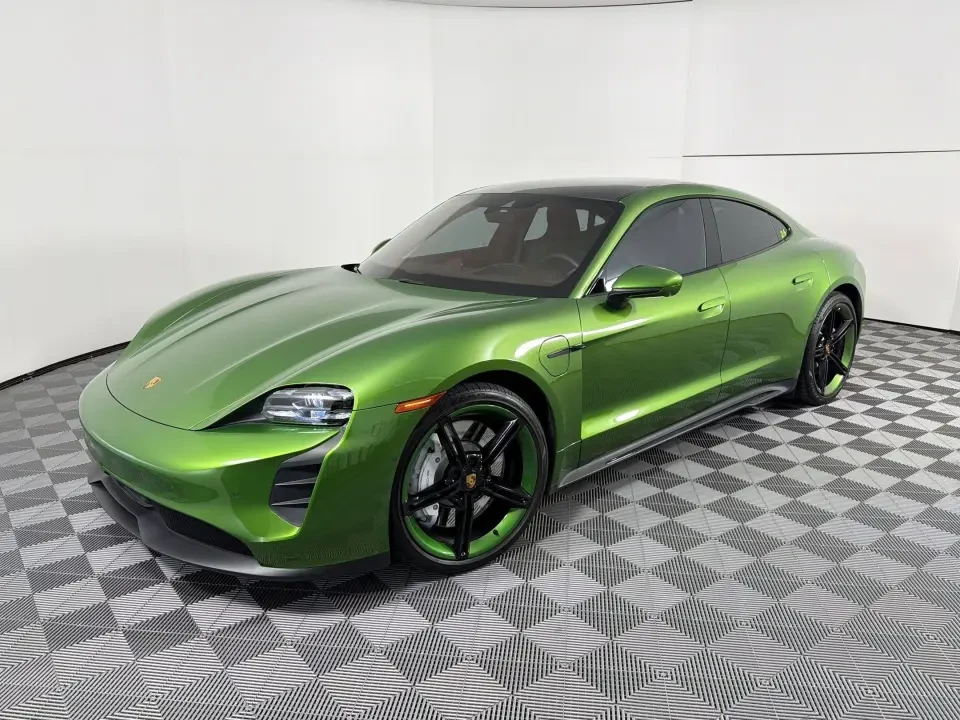 2023 Porsche Taycan GTS - Image 7 of 31