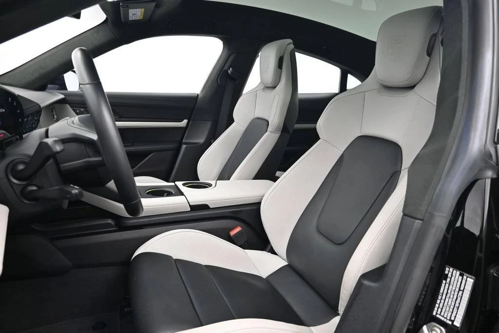 2023 Porsche Taycan GTS - Image 5 of 5