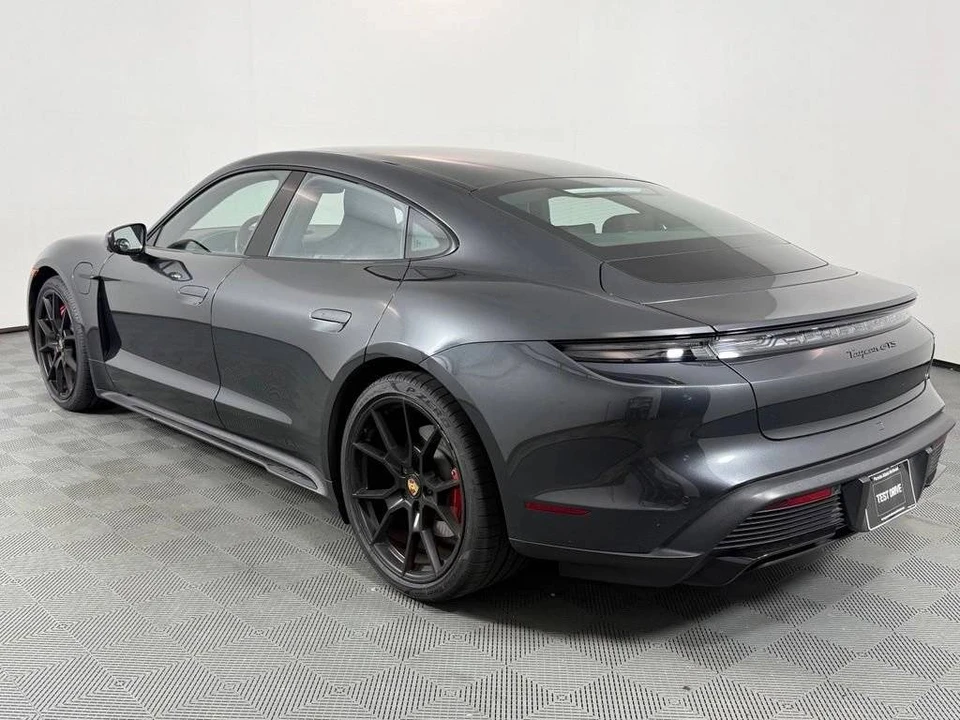 2023 Porsche Taycan GTS - Image 3 of 5