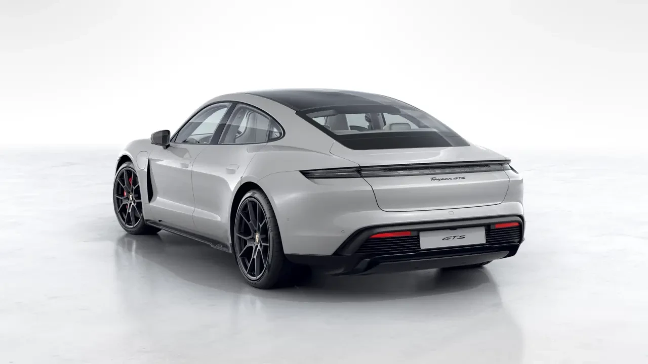 2023 Porsche Taycan GTS - Image 24 of 31