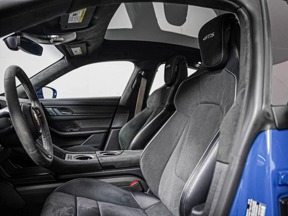 2023 Porsche Taycan GTS - Image 5 of 5