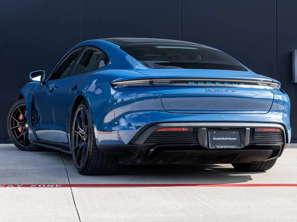 2023 Porsche Taycan GTS - Image 3 of 5