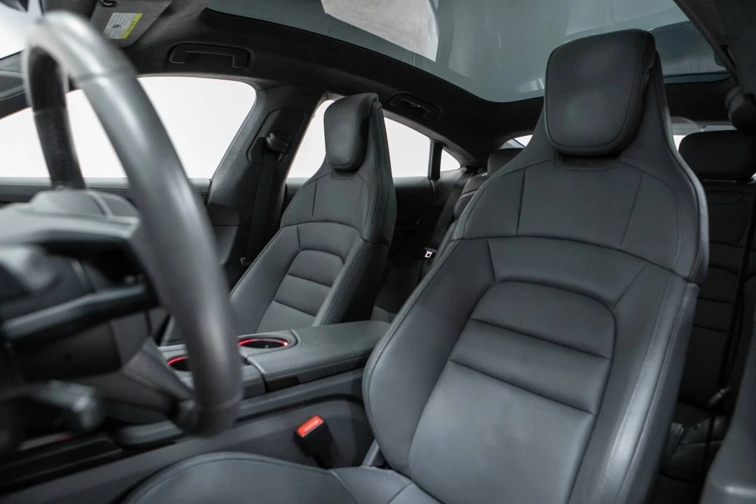 2023 Porsche Taycan GTS - Image 5 of 5