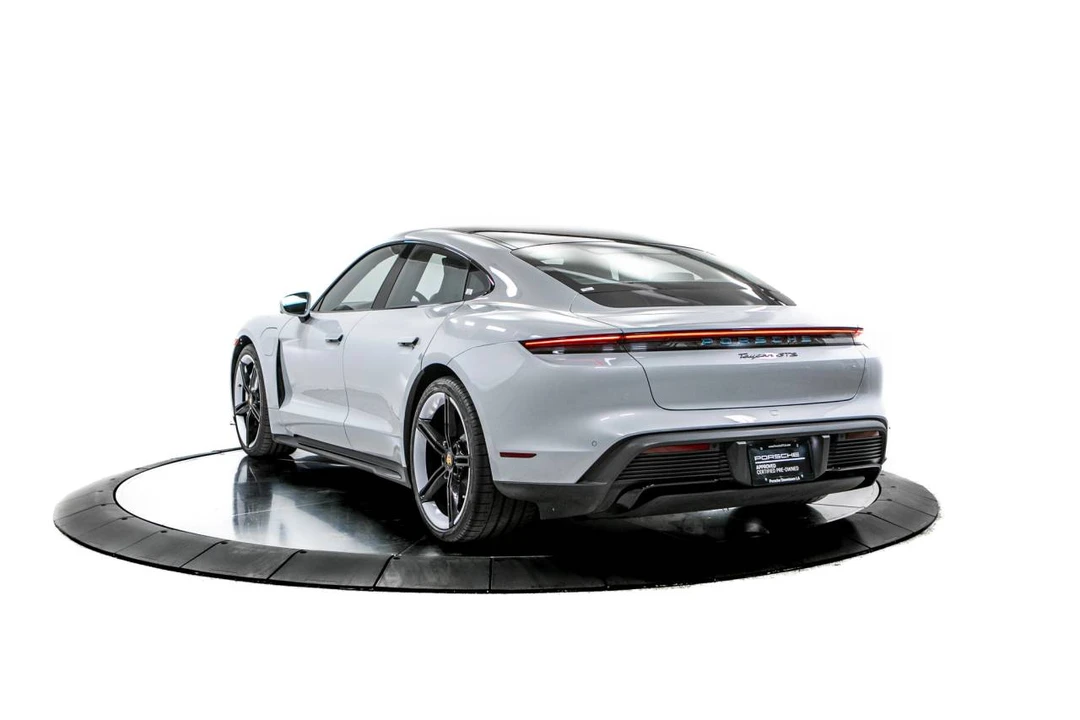 2023 Porsche Taycan GTS - Image 3 of 5