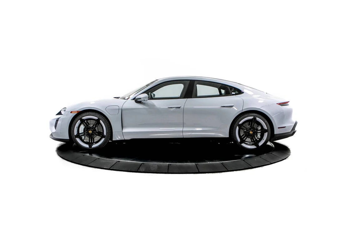 2023 Porsche Taycan GTS - Image 2 of 5