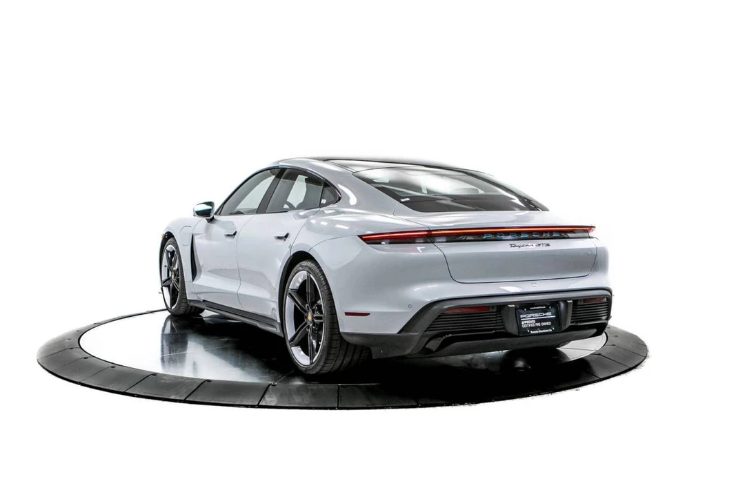 2023 Porsche Taycan GTS - Image 3 of 5