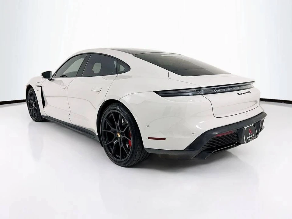 2023 Porsche Taycan GTS - Image 3 of 5