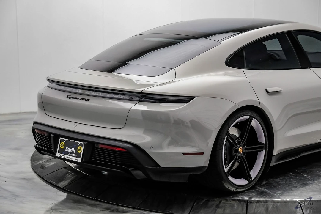 2023 Porsche Taycan GTS - Image 16 of 21