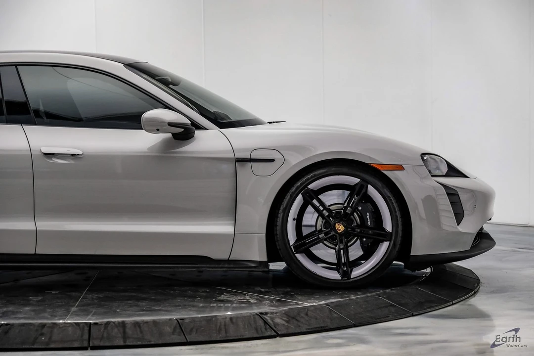 2023 Porsche Taycan GTS - Image 20 of 21