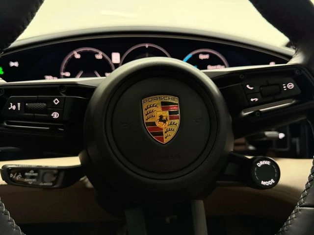 2023 Porsche Taycan GTS - Image 25 of 31