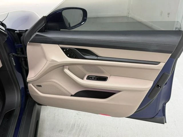 2023 Porsche Taycan GTS - Image 18 of 31