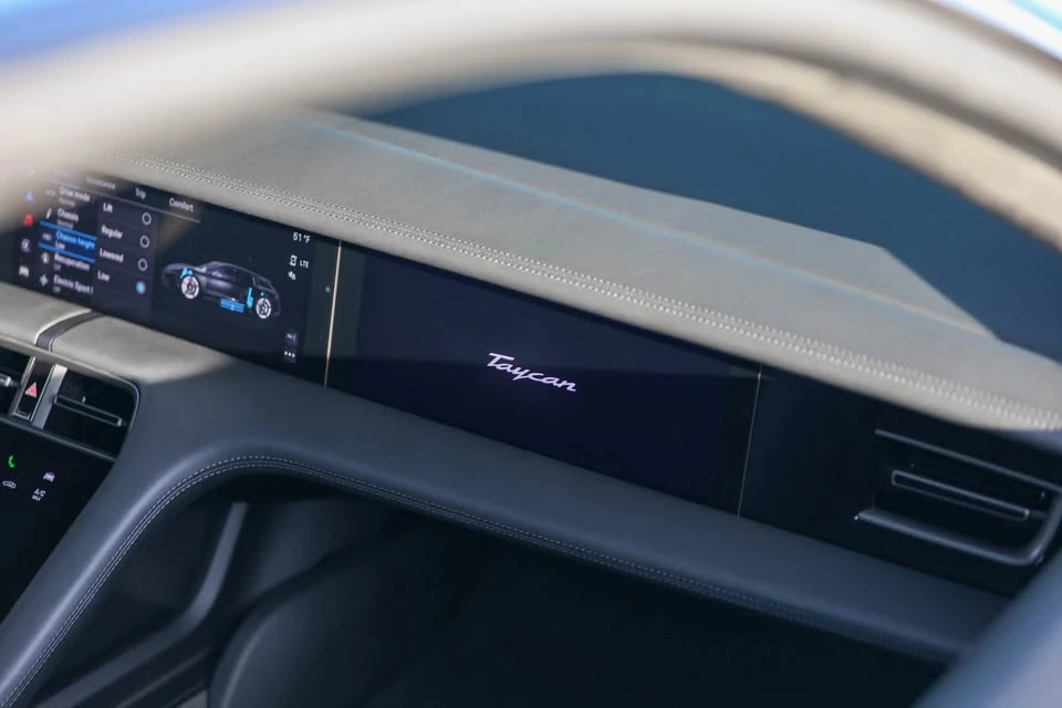 2023 Porsche Taycan GTS - Image 8 of 9