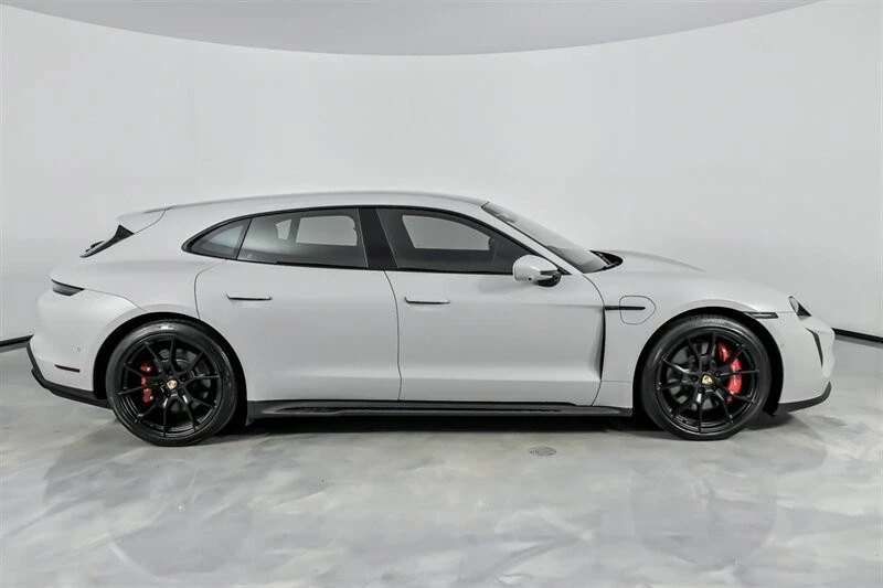 2023 Porsche Taycan GTS - Image 14 of 21