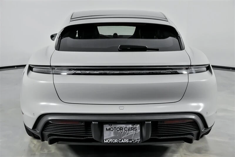 2023 Porsche Taycan GTS - Image 11 of 21
