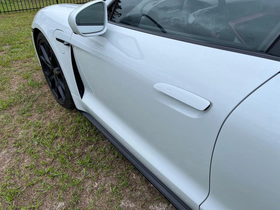 2023 Porsche Taycan GTS - Image 26 of 31