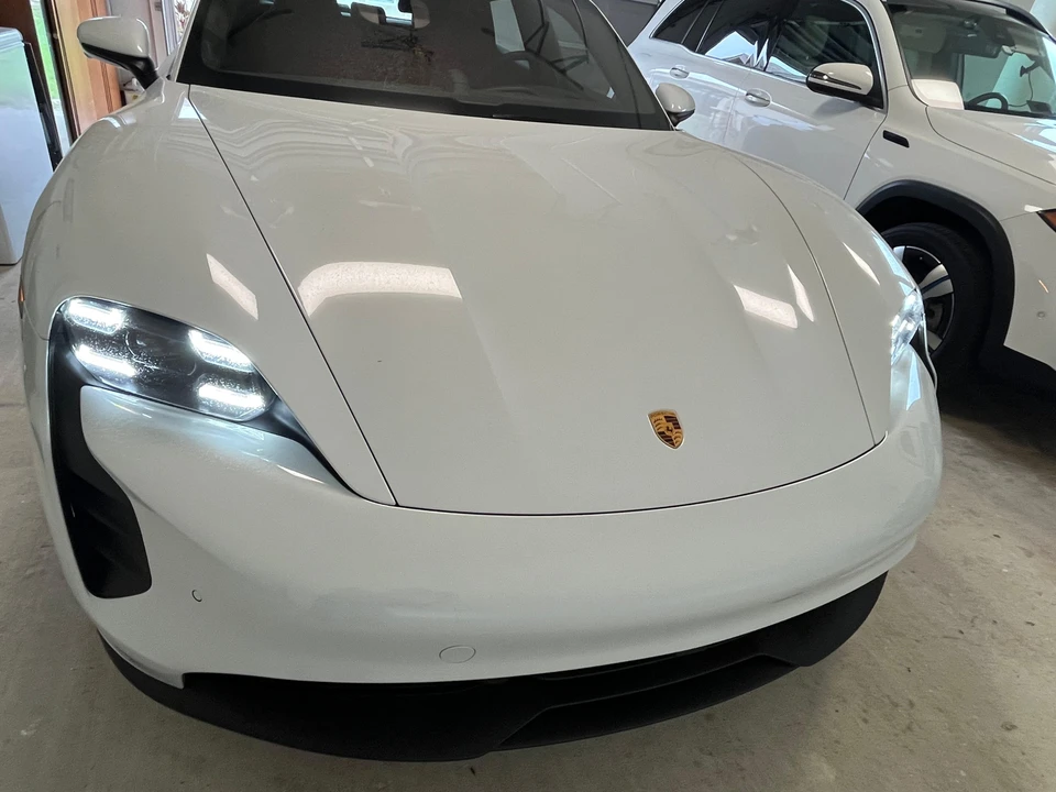 2023 Porsche Taycan GTS - Image 16 of 31
