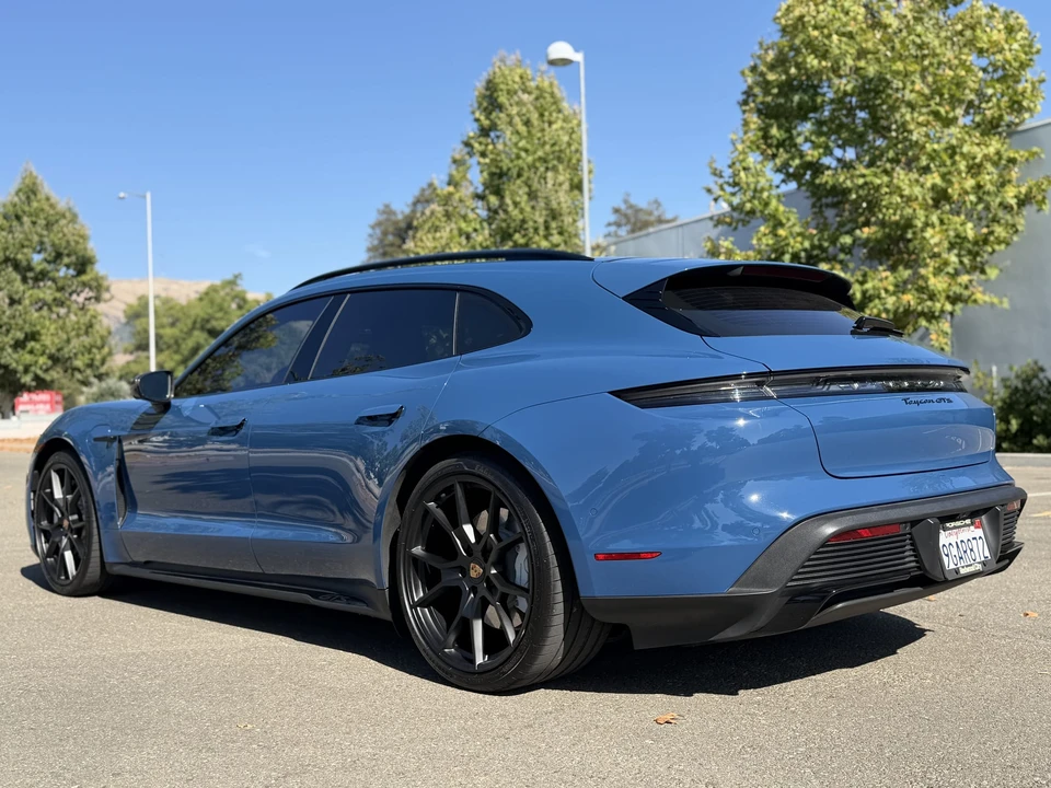 2023 Porsche Taycan Cross Turismo - Image 31 of 31
