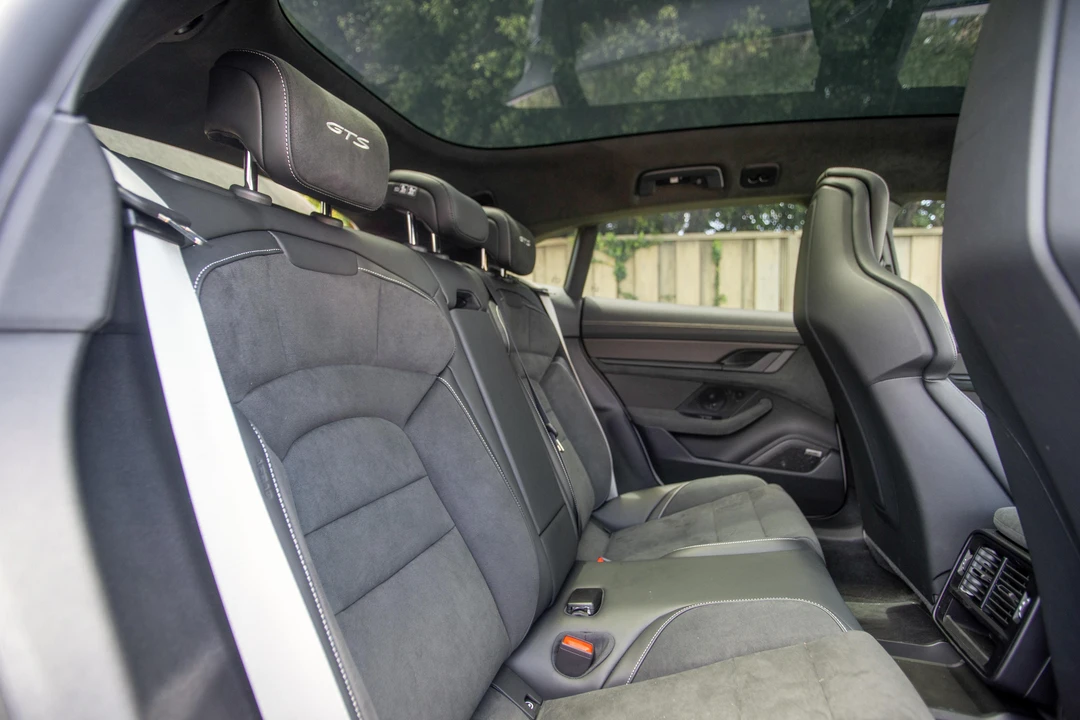 2023 Porsche Taycan GTS - Image 27 of 31