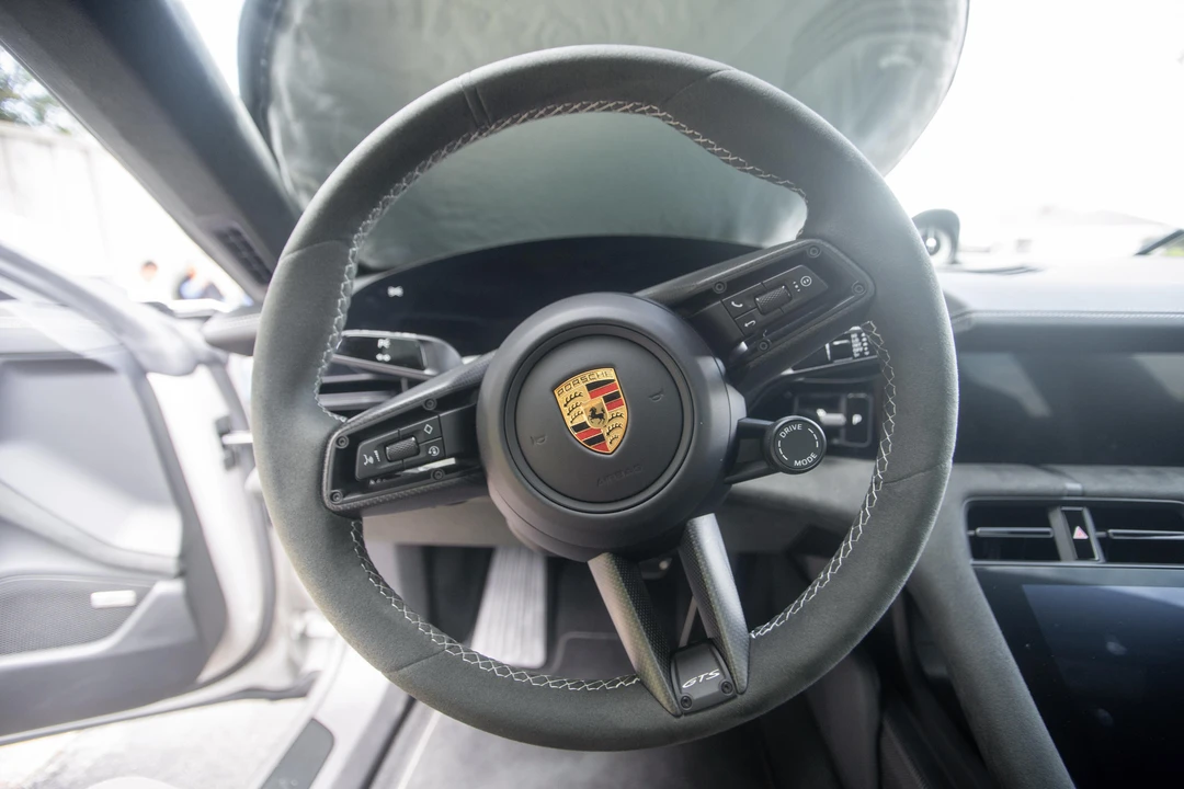 2023 Porsche Taycan GTS - Image 31 of 31