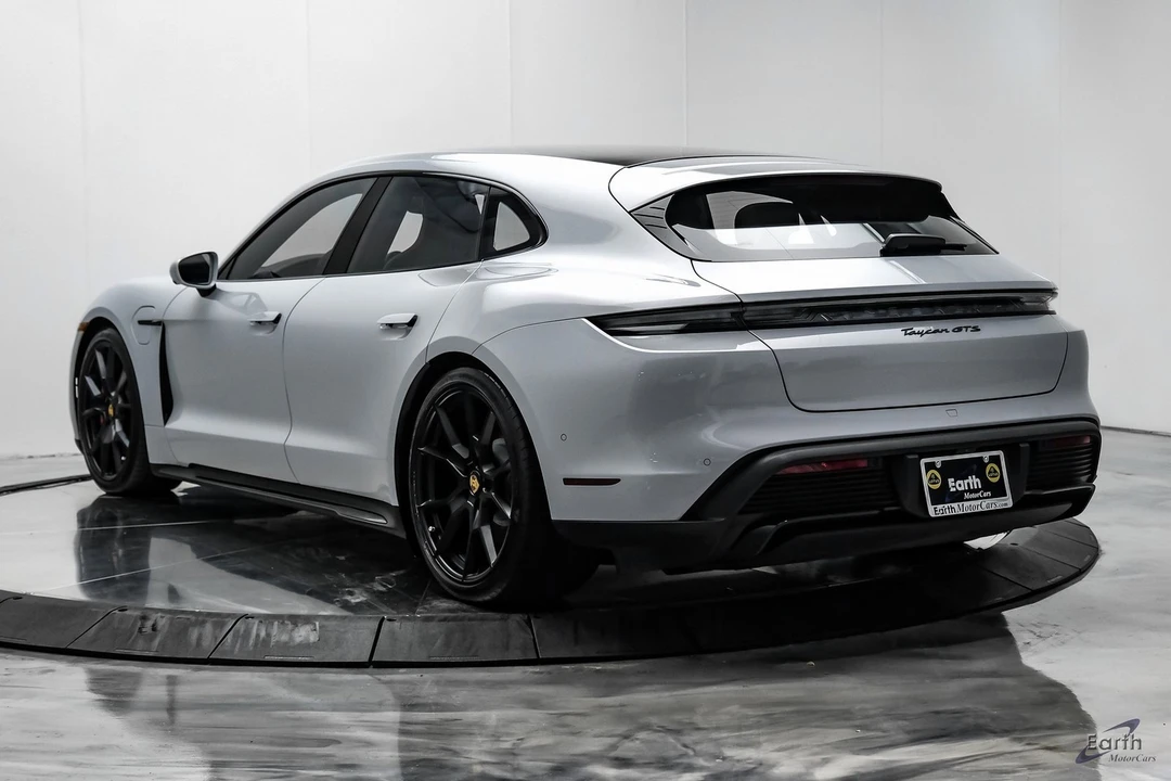 2023 Porsche Taycan GTS - Image 9 of 12