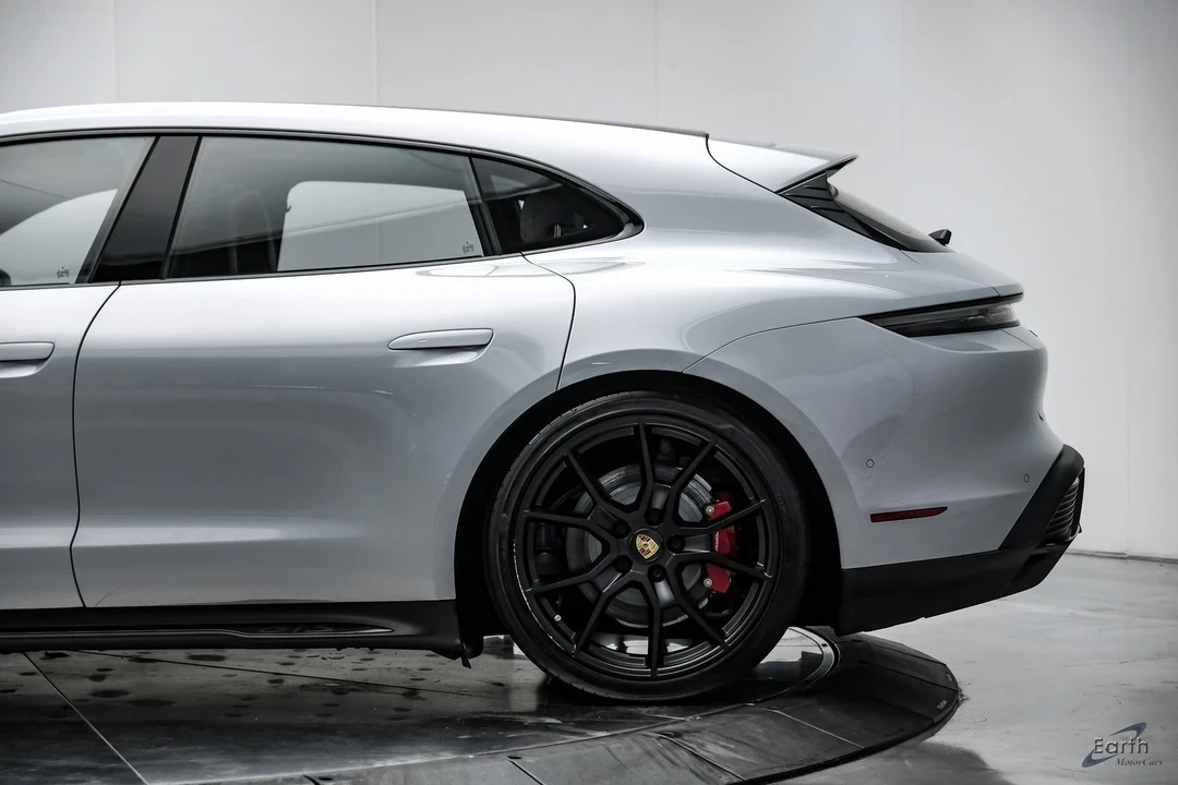 2023 Porsche Taycan GTS - Image 7 of 21