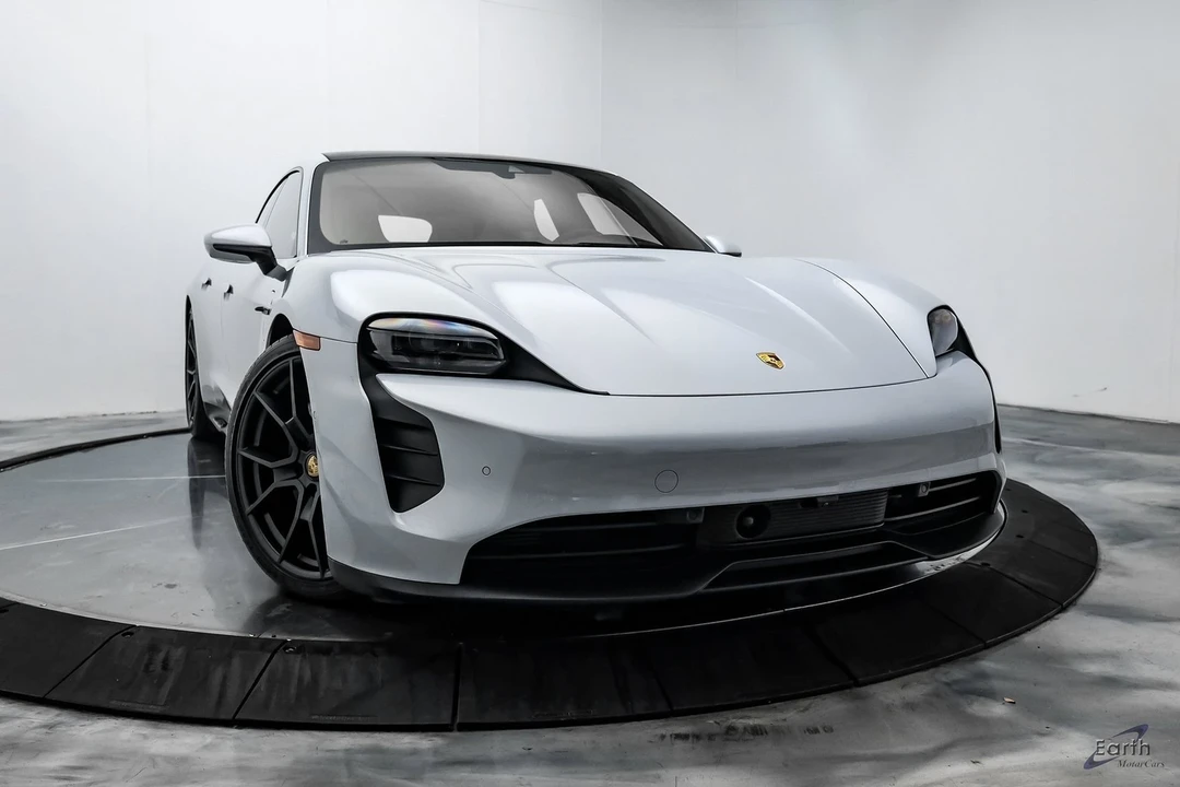 2023 Porsche Taycan GTS - Image 20 of 21