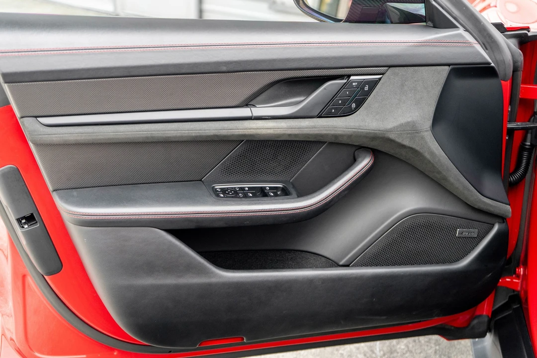 2023 Porsche Taycan GTS - Image 10 of 21