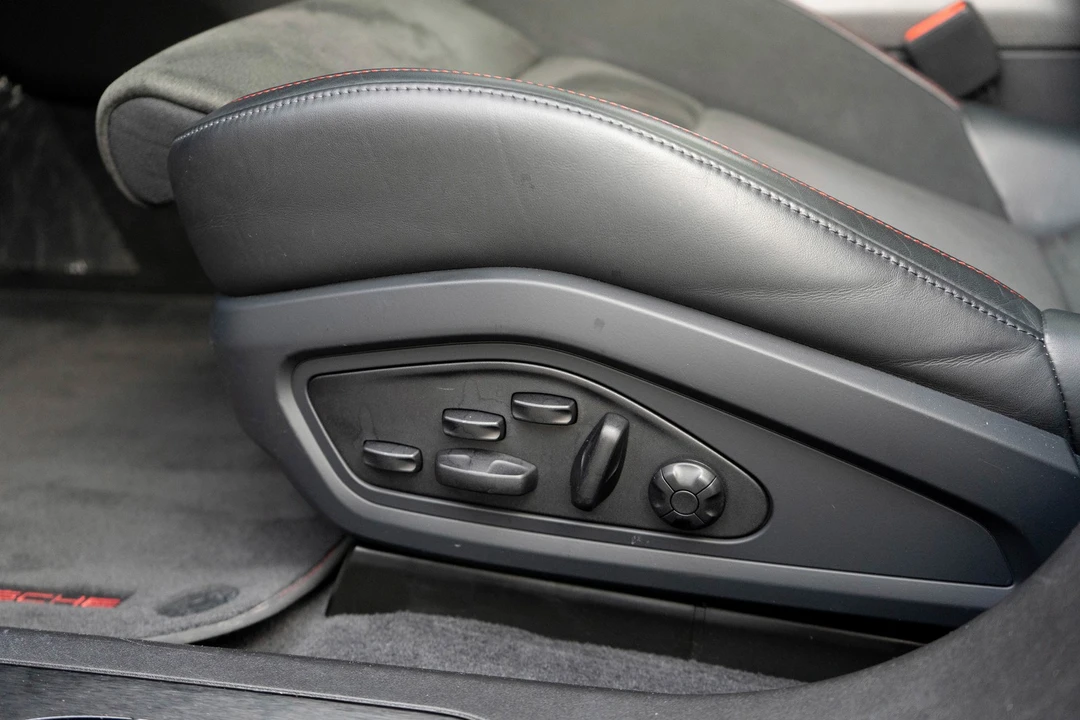 2023 Porsche Taycan GTS - Image 14 of 21