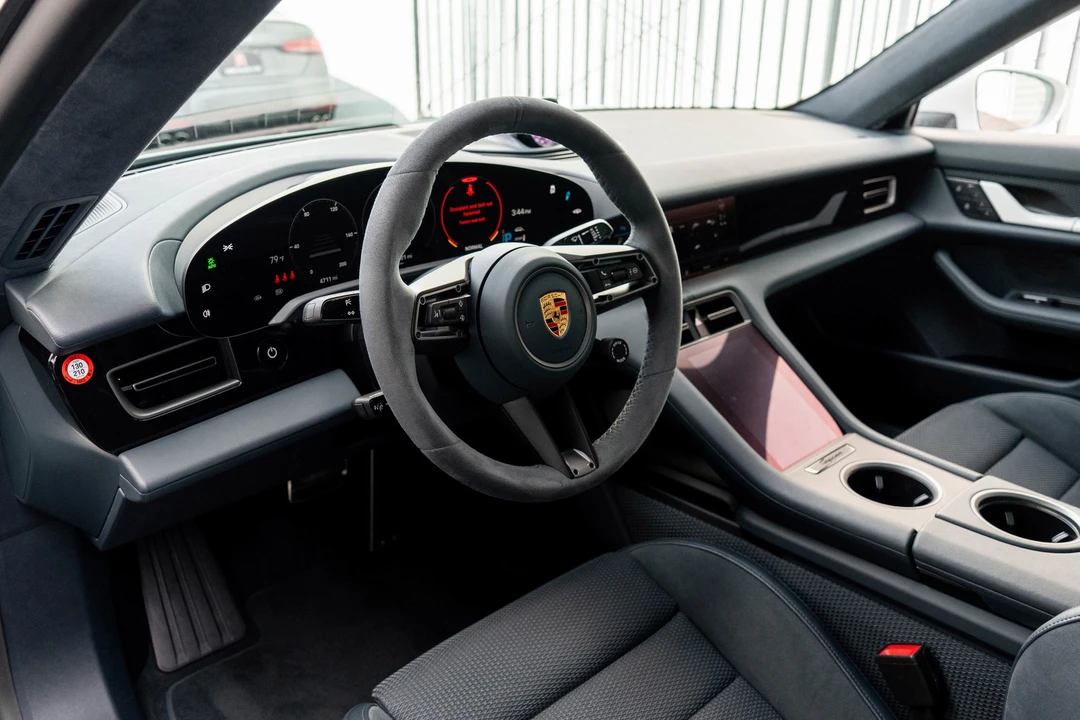 2023 Porsche Taycan GTS - Image 8 of 21