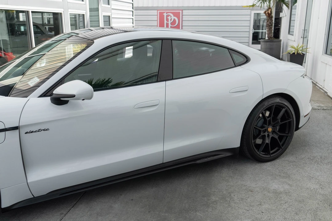 2023 Porsche Taycan GTS - Image 4 of 21