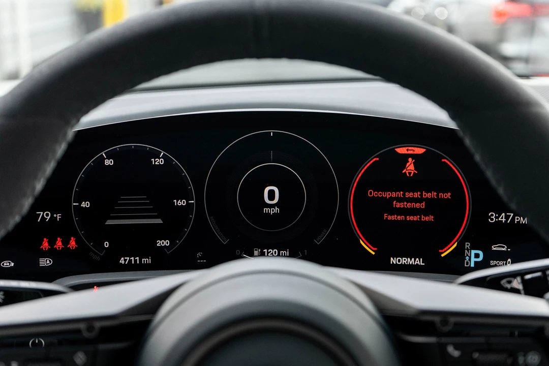2023 Porsche Taycan GTS - Image 14 of 21