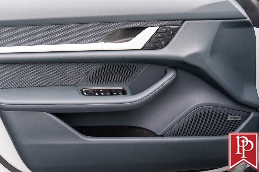 2023 Porsche Taycan GTS - Image 10 of 21
