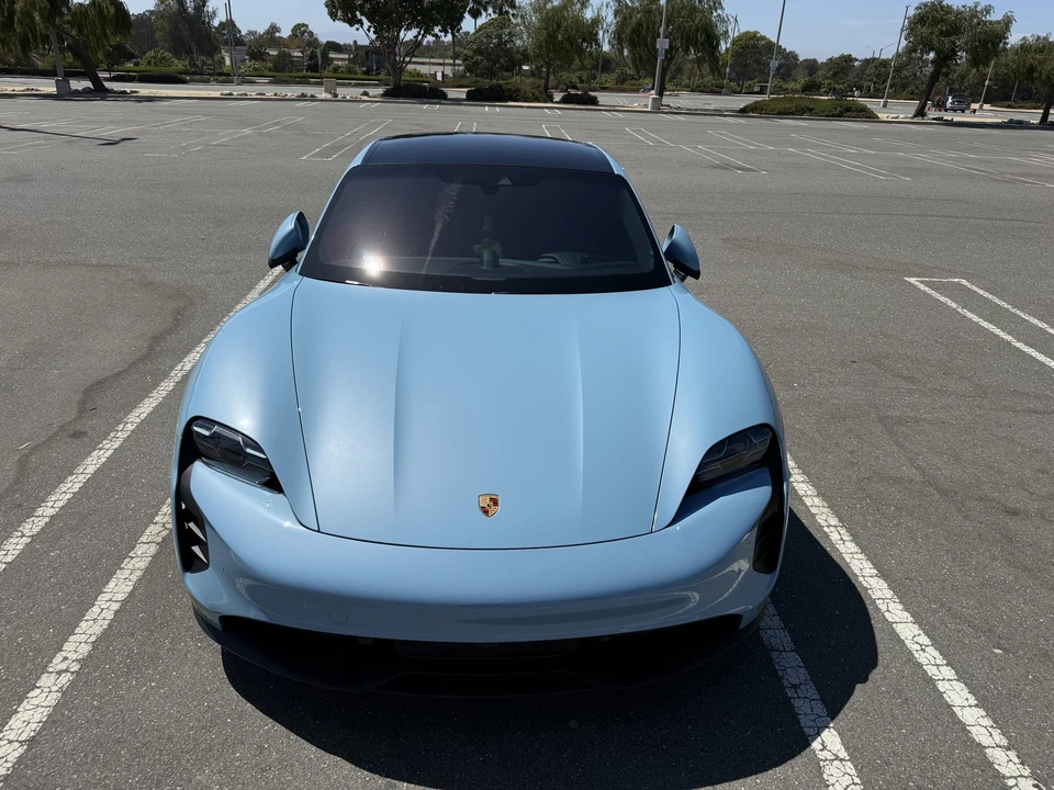 2023 Porsche Taycan GTS - Image 17 of 31