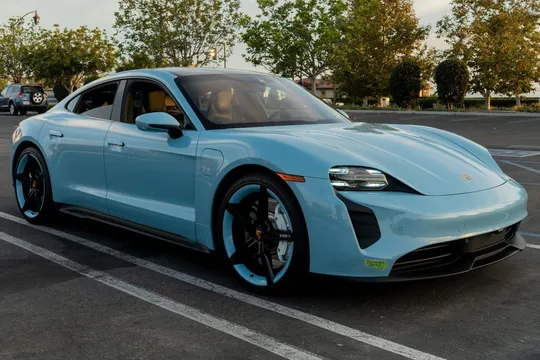 2023 Porsche Taycan GTS