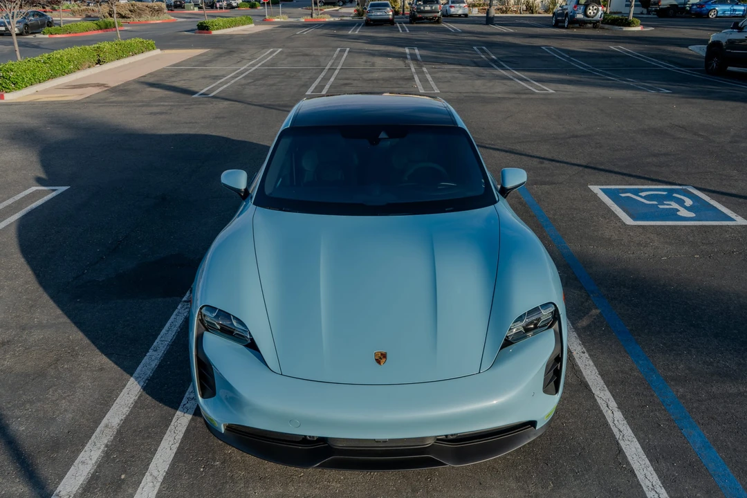 2023 Porsche Taycan GTS - Image 19 of 31