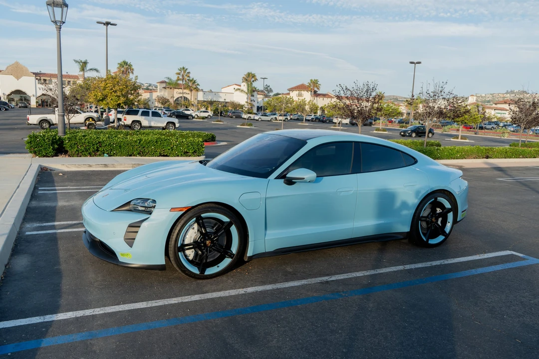 2023 Porsche Taycan GTS - Image 6 of 31